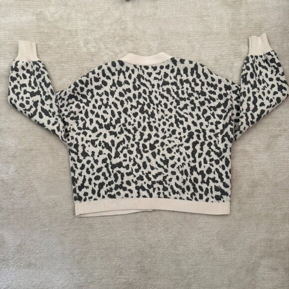 Loft Leopard Print Cardigan Sweater Size Large Gray Cream Cotton Chic Neutral - Picture 6 of 7